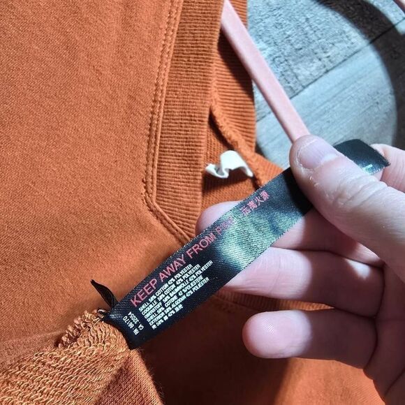 Anthropologie Daily Practice orange top polka dot puff sleeve - Picture 5 of 5